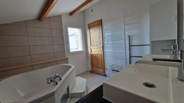 IDEALE famille : 4 chambres + bureau.
