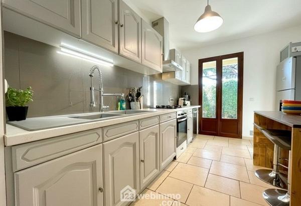 Villas 100 m² à Sainte-Maxime 83120