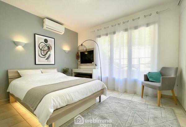 Villas 100 m² à Sainte-Maxime 83120