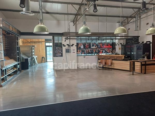 Local commercial 55 m2 à sous louer à EGUILLES 13510