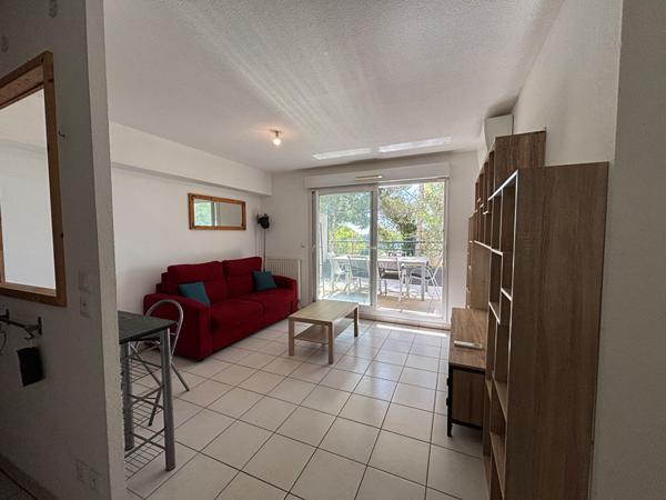 Appartement meublé 3 pièces de 54 m² avec terrasse, climatisation et 2 places de parking - Montpellier
