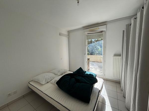 Appartement meublé 3 pièces de 54 m² avec terrasse, climatisation et 2 places de parking - Montpellier