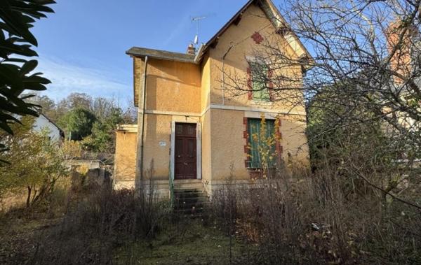 Vente Maison de Ville A RENOVER à rénover Saint-amand-montrond   