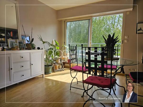 Appartement T2 avec balcon, ascenseur et 2 stationnements