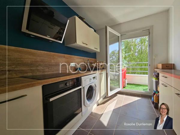 Appartement T2 avec balcon, ascenseur et 2 stationnements
