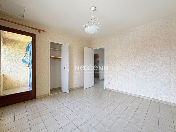 Maison Perpignan 5 pieces 116.40 m2 en 3 faces avec garage et sous-sol