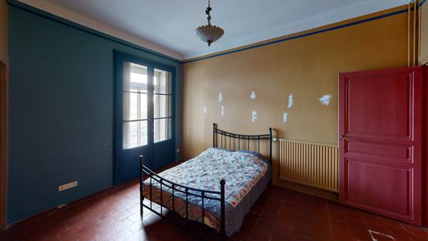 À VENDRE ! Appartement haussmannien avec grande terrasse et garage - Centre de Narbonne