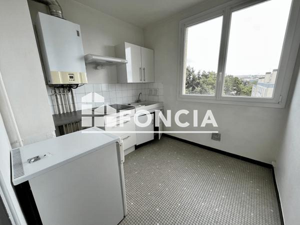 Location Studio 32.09 m² - 3 RUE MIRABEAU Brest 29200