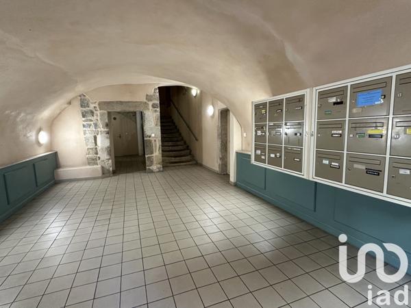 Appartement 4 pièces de 115 m² à Aubenas (07200)