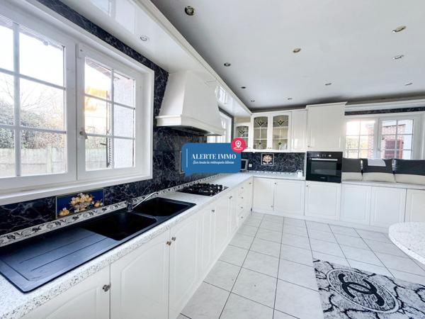 MAISON INDIVIDUELLE 203 M2 SUR UNE PAECELLE DE 545 M2