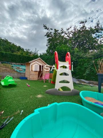 Safti-Benjamin Marcouiller vous propose : Maison 6 pièces.