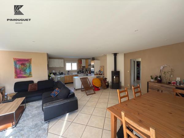 Maison contemporaine à Faleyras – 133 m² habitables sur un grand terrain divisible