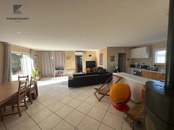 Maison contemporaine à Faleyras – 133 m² habitables sur un grand terrain divisible