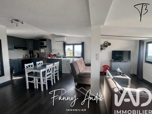 Maison à vendre 5 pièces 92 m² Le Castellet