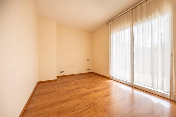 À Vendre ? Appartement T5 de 171 m² ? Idéal Colocation ou Bureaux ? Niort (La Gare)