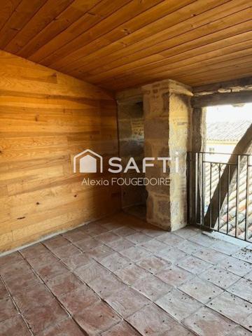 MAISON EN PIERRE TYPE 9 DANS LE VILLAGE DE CASTELNEAU DE MONTMIRAL