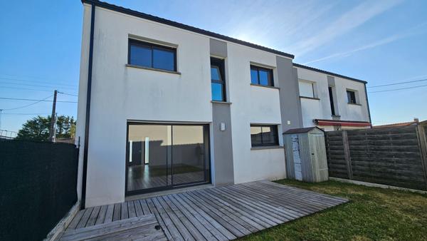 Maison familiale La Chevrolière 5 pièces, 114 m2 avec jardin