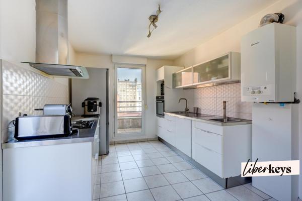 Duplex T6 de 136m² - Terrasse 55m² | Charmettes