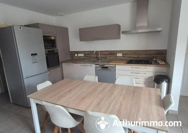 Vente                                                      Maison
                        
                     4 pièces                      84 m2                     à Seloncourt