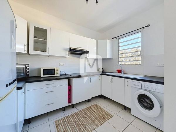 Dpt GUYANE, à louer RÉMIRE-MONTJOLY appartement T2 meublé de 38 m²