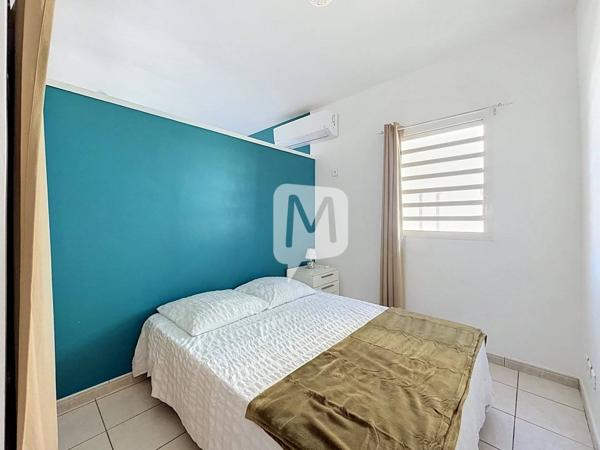 Dpt GUYANE, à louer RÉMIRE-MONTJOLY appartement T2 meublé de 38 m²