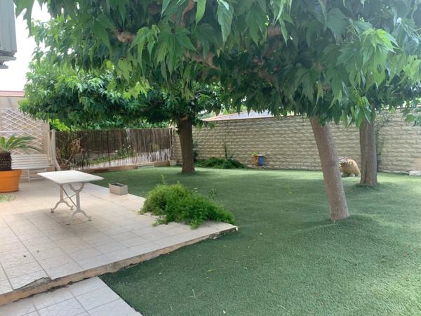 Vente                                                      Villa
                        
                     4 pièces                      107 m2                     à Canet-en-Roussillon