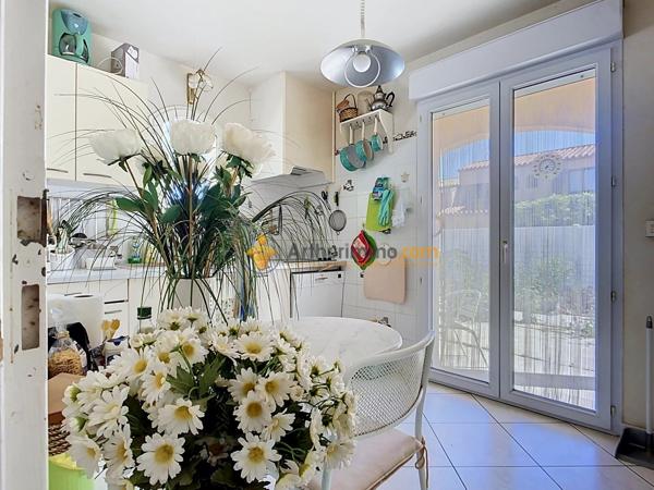 Vente                                                      Villa
                        
                     4 pièces                      107 m2                     à Canet-en-Roussillon