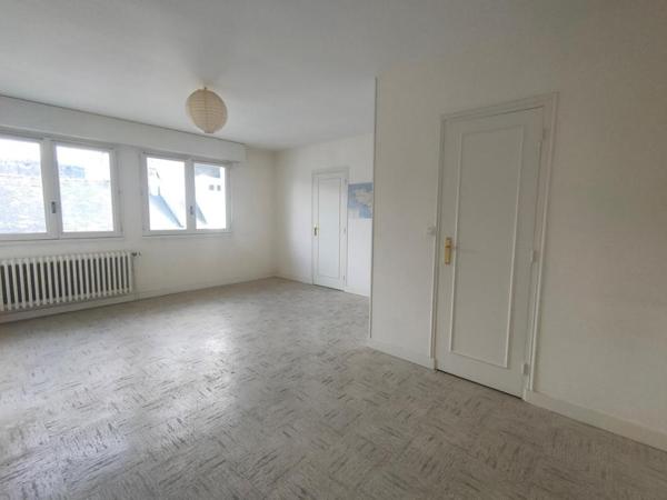 VANNES Appartement 1 pièce 31 m²