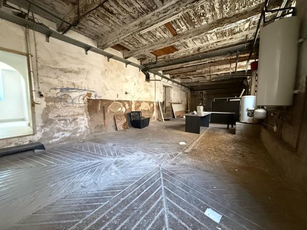 Lodève (34700) EN EXCLUSIVITE !!! Appartement de 371m² + Garage de 80m²
