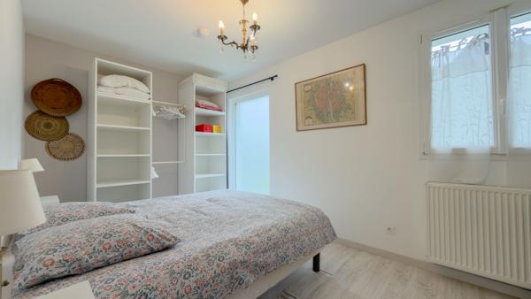 Maison de plain-pied - Yerres 8 pièce(s) 182 m2