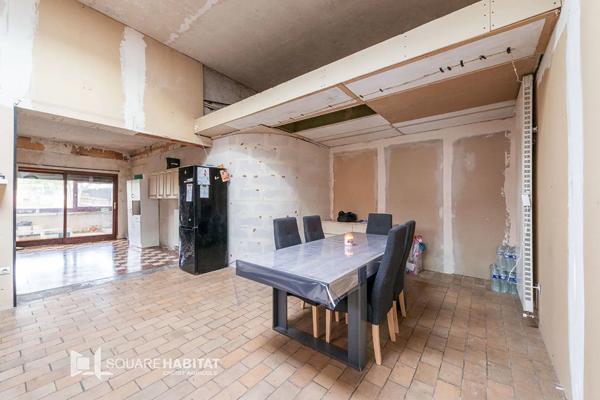 Maison à vendre 7 pièces 218m² Hasnon (59178)