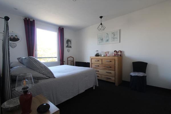 Vente Maison95,28 m² - 6 Pièces - L AIGUILLON LA PRESQU ILE (85460)