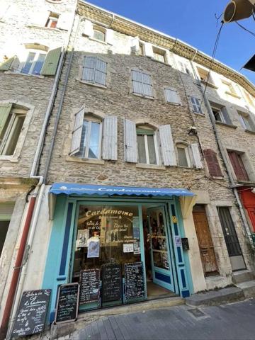 Immeuble centre village