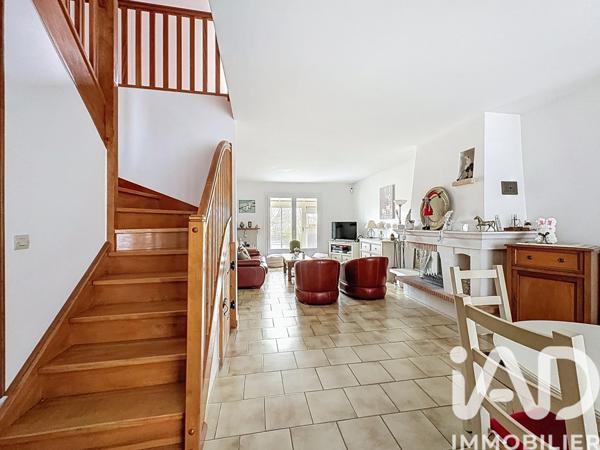 Maison à vendre 7 pièces 155 m² Saclay