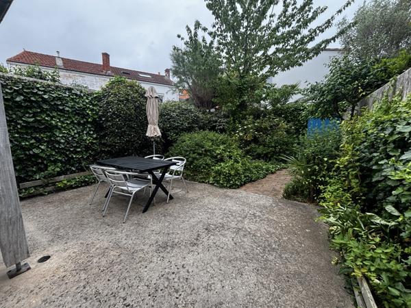 Maison individuelle dans un hameau privé de l'hyper centre