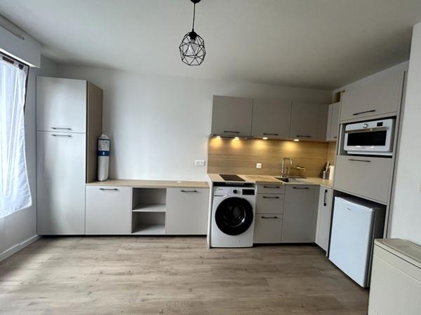 Appartement Nantes 1 pièce(s) 18.65 m2,  
Nantes 44000