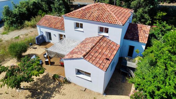 MAISON RECENTE DE 2021