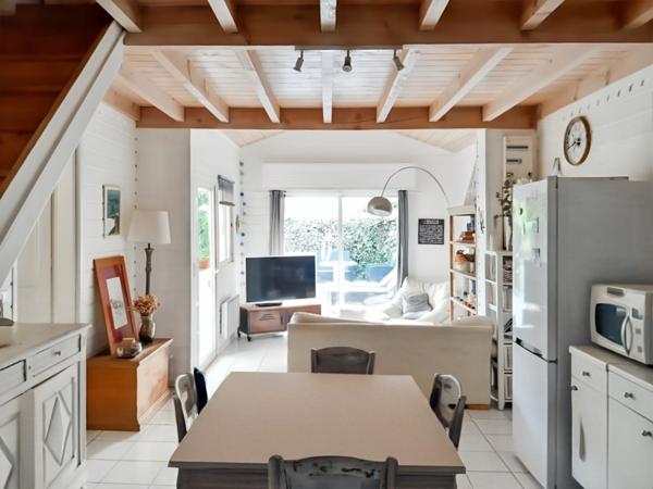 Lège-Cap-Ferret (33950) A VENDRE ARCACHONNAISE ,6 PIECES SUR LA PRESQU'ILE DE EGE CAP FERRET