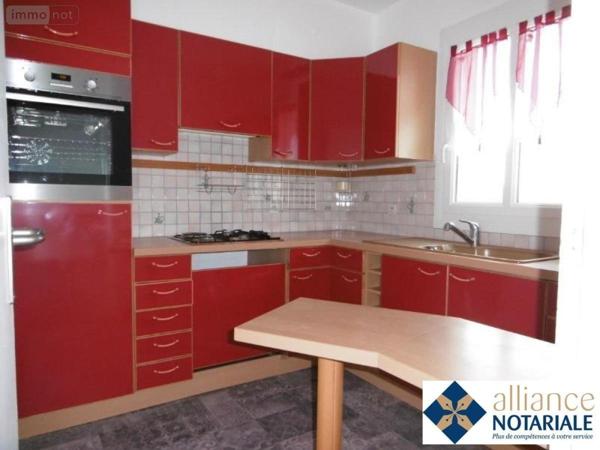 Appartement à louer à Vire-Normandie dans le Calvados (14500), ref : 14076-L1037