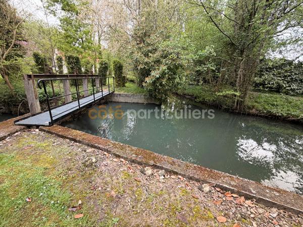 Vente Maison220 m² - 11 Pièces - SAINT OUEN LES VIGNES (37530)