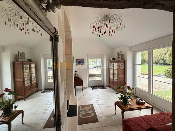 Vente Maison220 m² - 11 Pièces - SAINT OUEN LES VIGNES (37530)