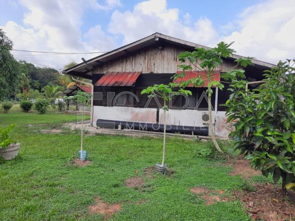 Vente Terrain  MACOURIA (97355) 190 000 € calendar