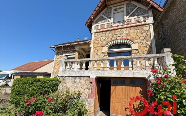 Maison à vendre    5 pièces •  Saint-Amand-Montrond