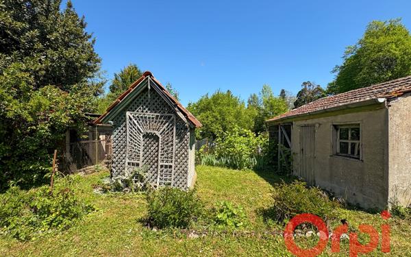 Maison à vendre    5 pièces •  Saint-Amand-Montrond
