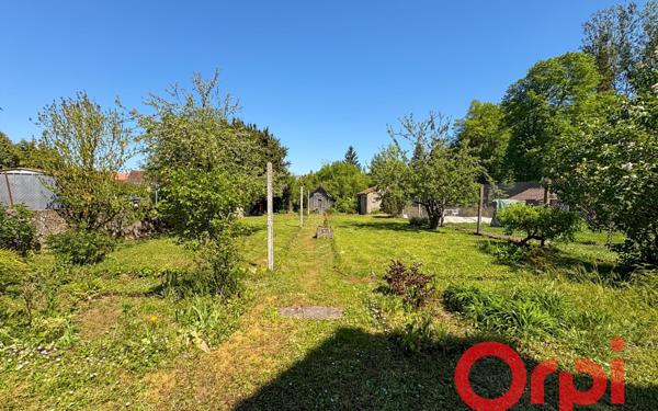 Maison à vendre    5 pièces •  Saint-Amand-Montrond
