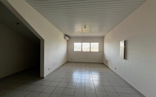 Appartement à vendre    1 pièce • 29 m2 Cayenne