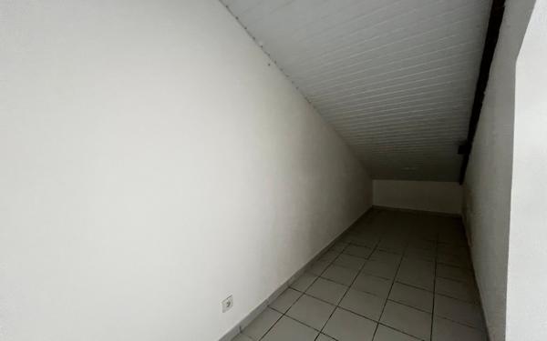 Appartement à vendre    1 pièce • 29 m2 Cayenne