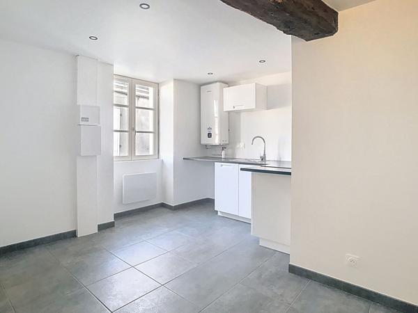 Immeuble rénové Saumur 3 logements