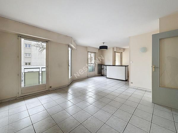 À vendre : Appartement 2 pièces à Rezé avec parking et cave -