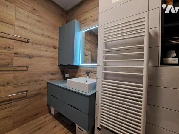 Belle maison familiale avec jardin et garage à Belley